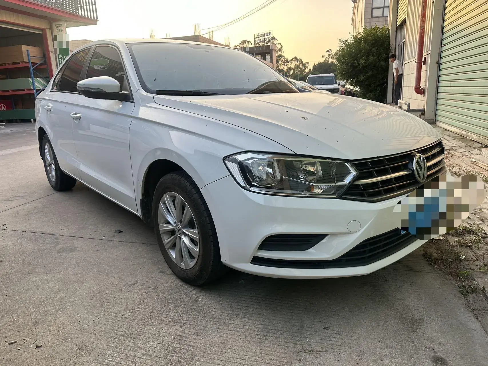 2018 VOLKSWAGEN BORA thumbnail 3