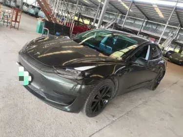 2022 TESLA MODEL view 1