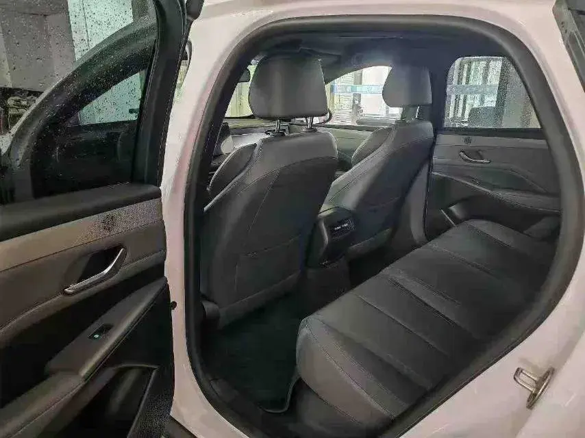 2024 BYD QIN thumbnail 4