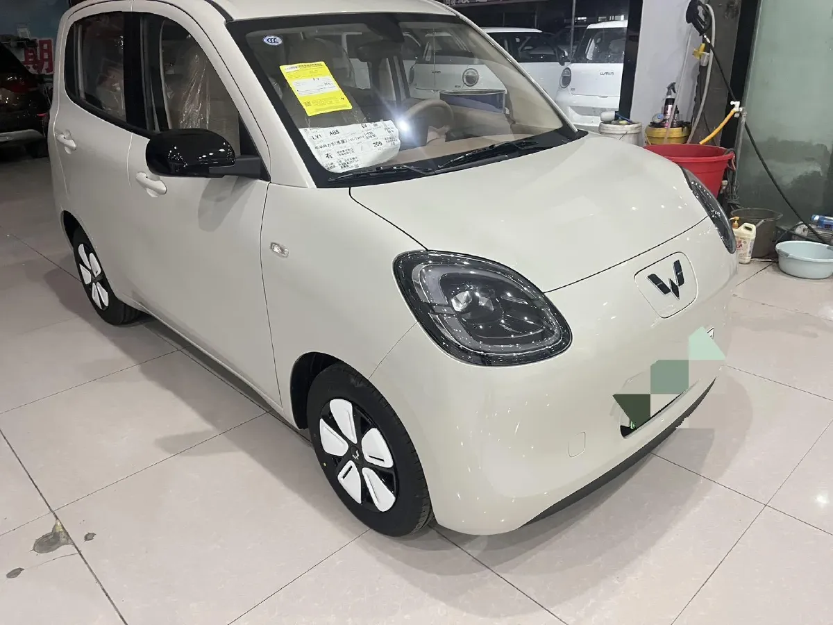 2025 WuLing HongGuang MINI EV BEV 16.2KWH,autocango,china used car exporter,china ev exporter,chinese used car exporter,chinese used ev exporter