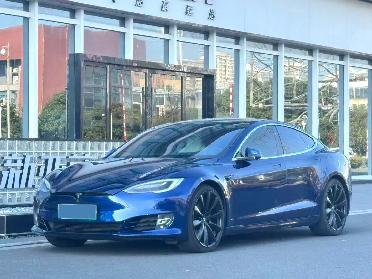 2017 Tesla Model S BEV 75KWH