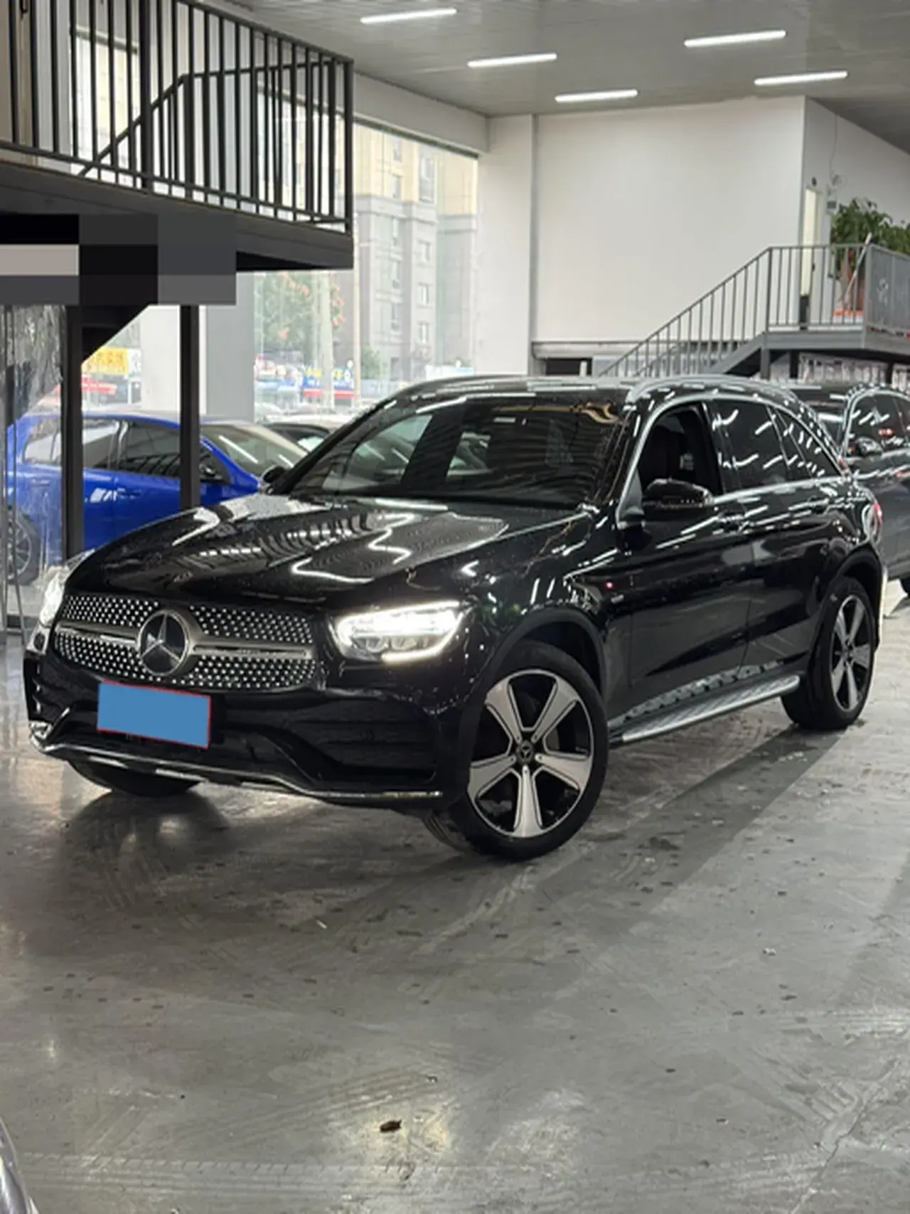 2022 MERCEDES-BENZ GLC view 1