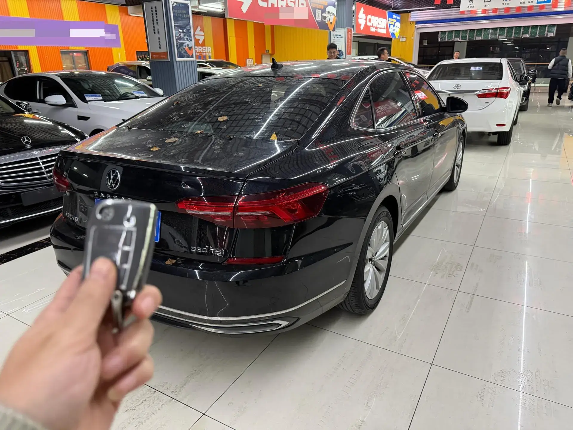 2020 VOLKSWAGEN PASSAT thumbnail 4
