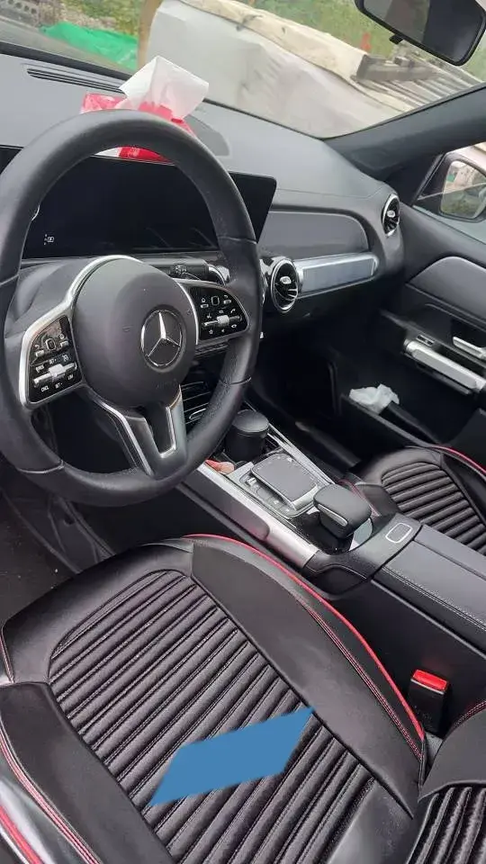 2023 MERCEDES-BENZ GLB thumbnail 3