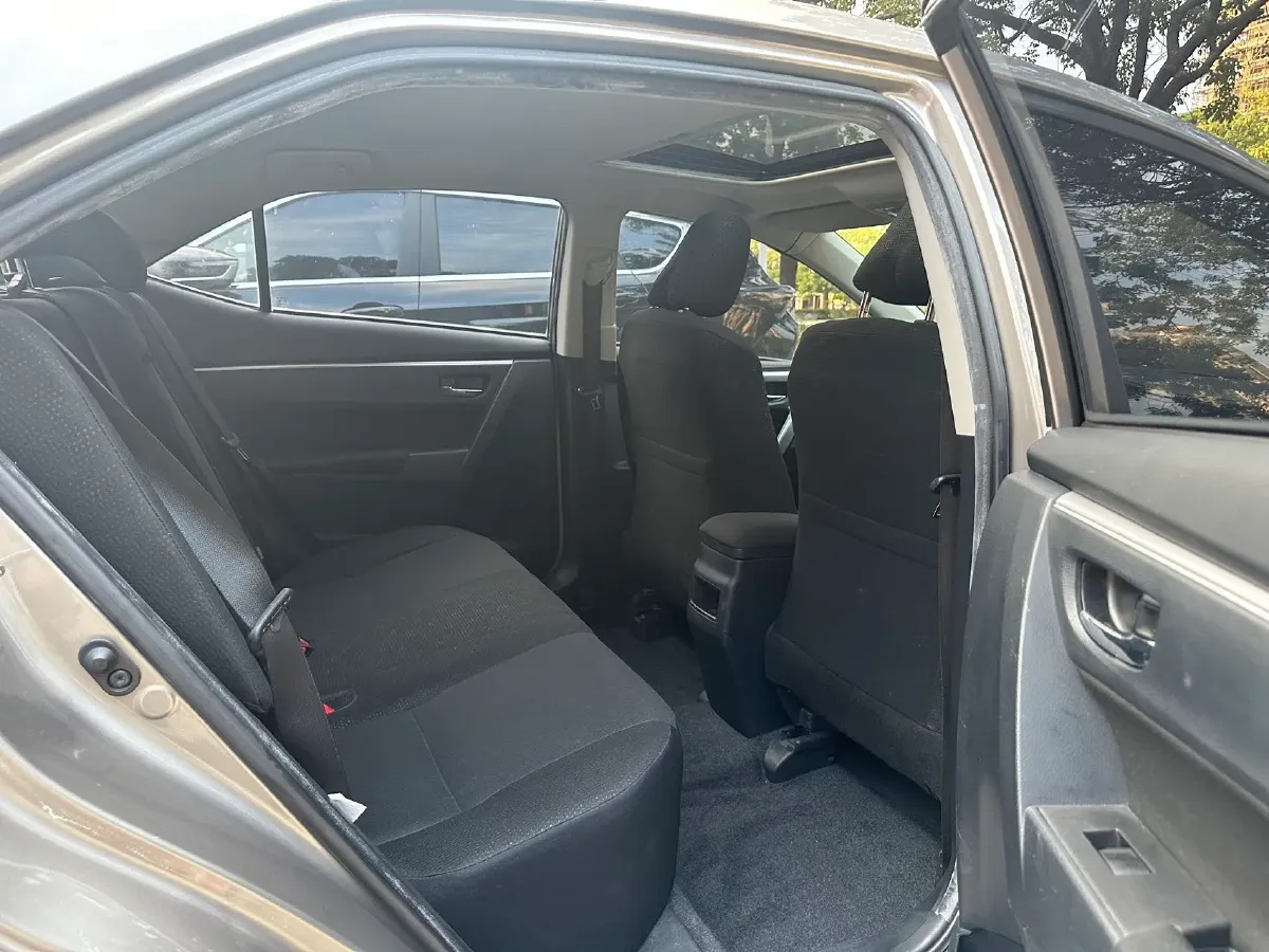 2018 Toyota Corolla 1.2T 116HP L4 CVT,autocango,china used car exporter,china ev exporter,chinese used car exporter,chinese used ev exporter