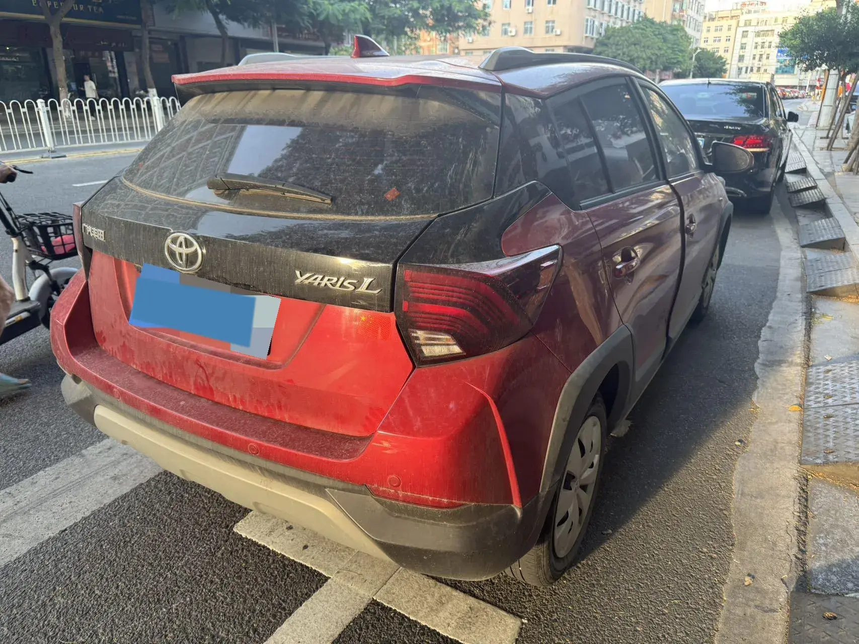 2022 TOYOTA YARIS thumbnail 3