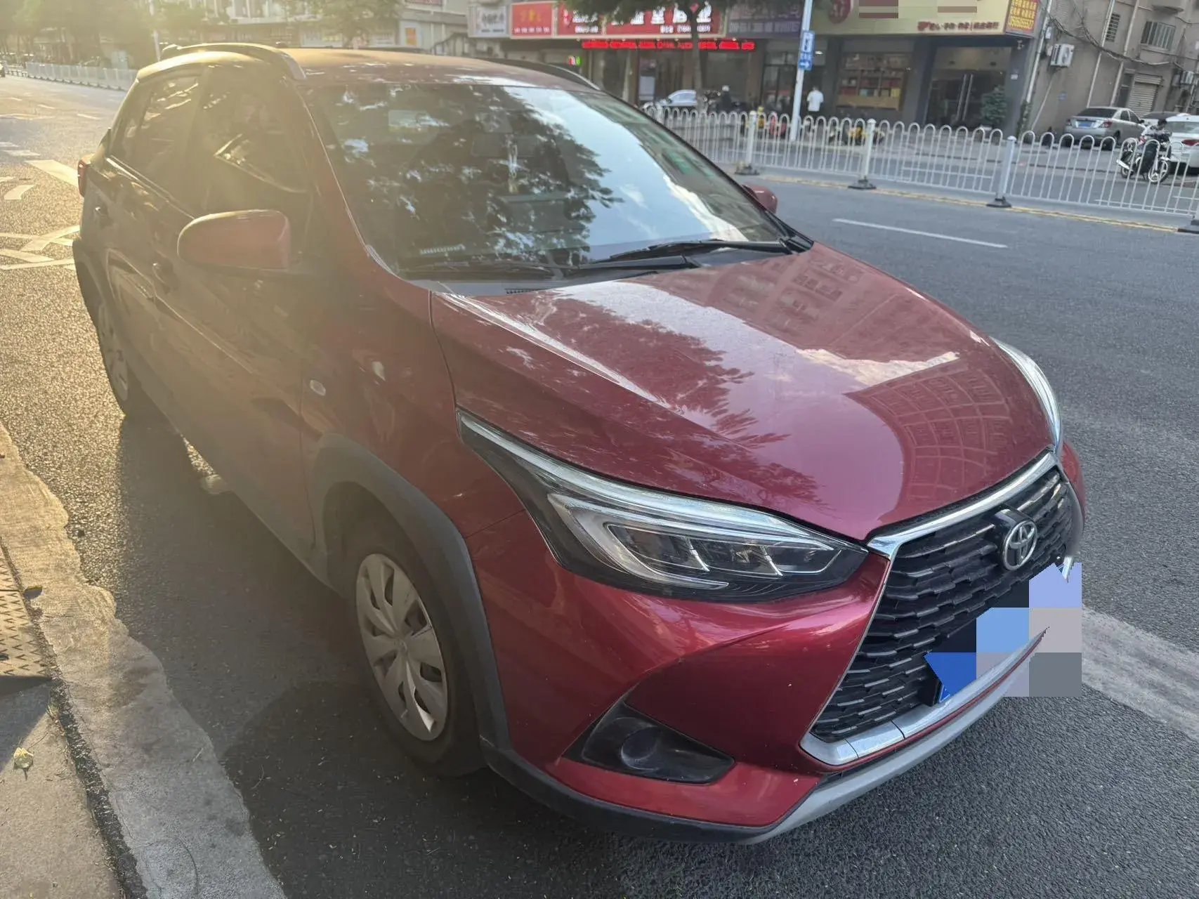 2022 TOYOTA YARIS thumbnail 2