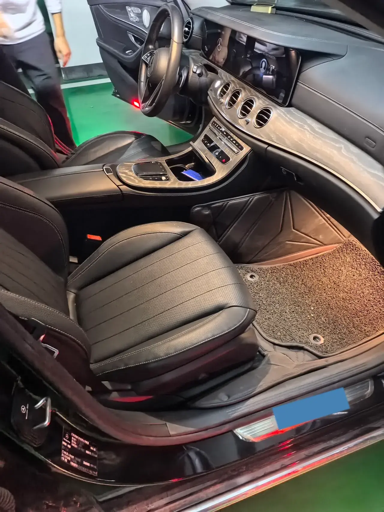 2023 MERCEDES-BENZ E thumbnail 4