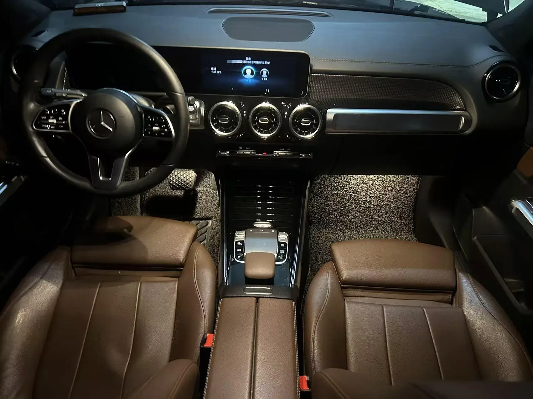 2020 MERCEDES-BENZ GLB thumbnail 4