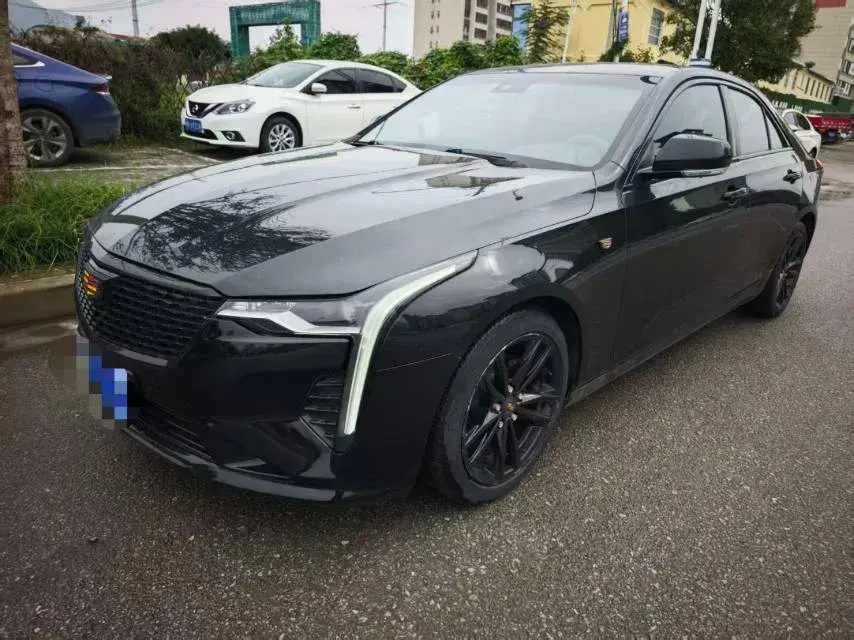 2021 CADILLAC CT4 view 1