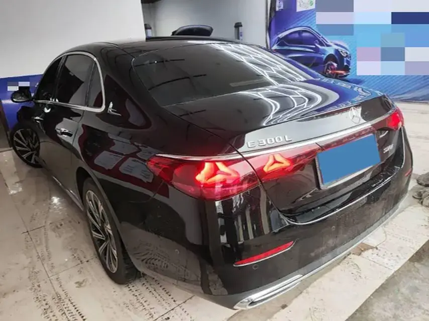 2025 MERCEDES-BENZ E view 1