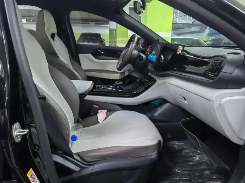 2023 BYD QIN thumbnail 4