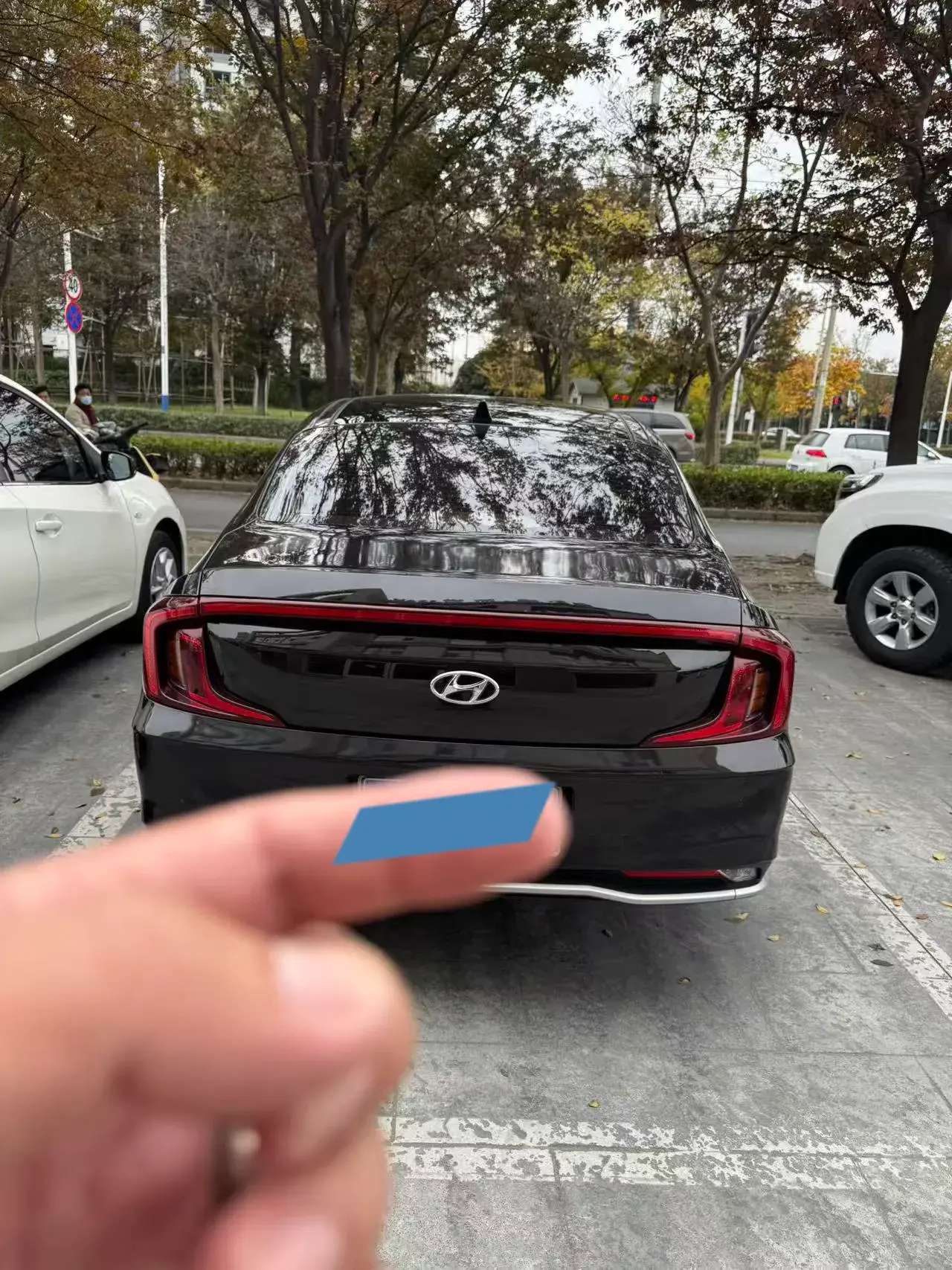 2021 HYUNDAI MISTRA thumbnail 3