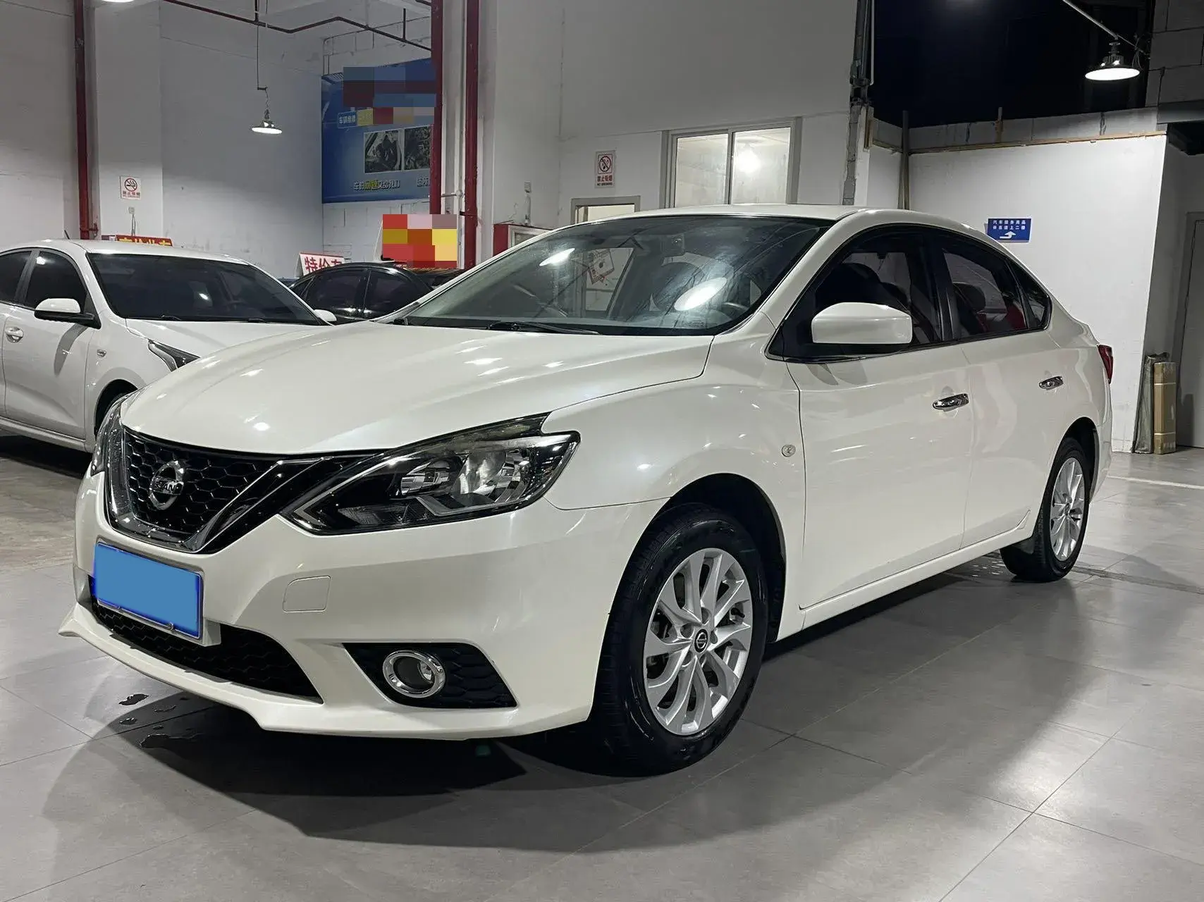 2019 NISSAN SYLPHY view 1