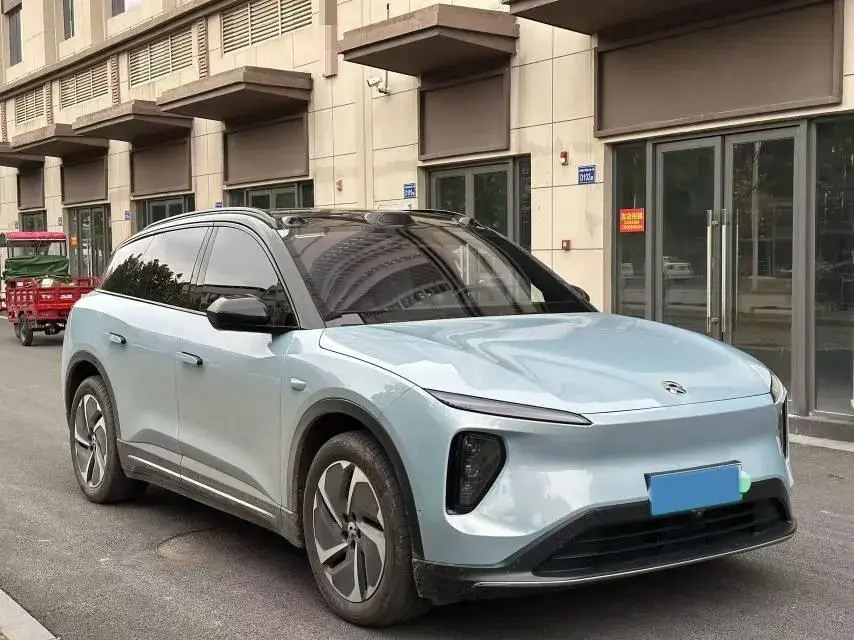 2023 NIO ES6 thumbnail 3