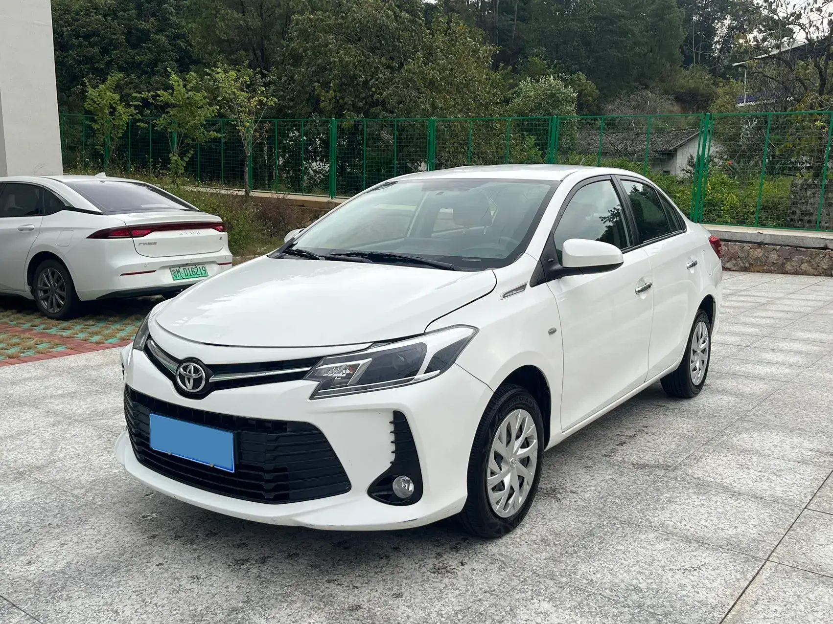 2022 TOYOTA VIOS view 1