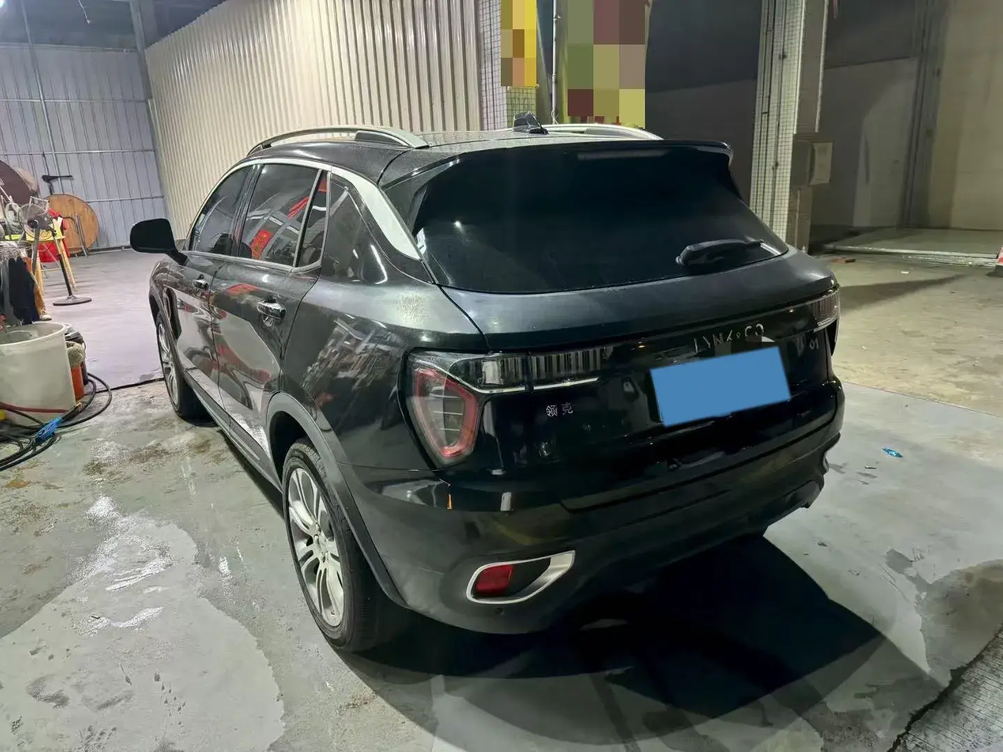 2019 LYNK&CO 01 thumbnail 3