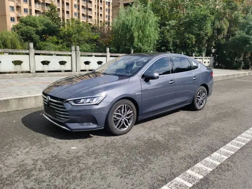 2019 BYD QIN view 1