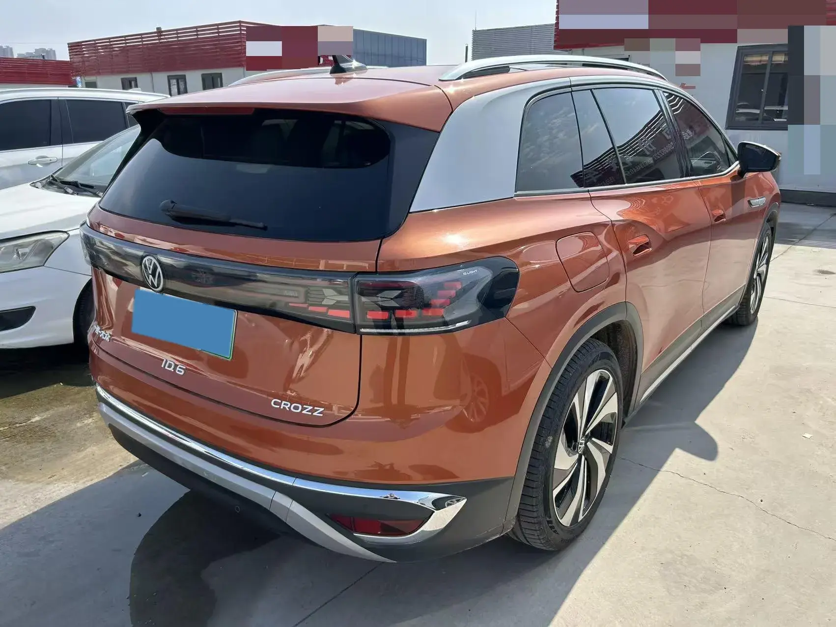 2021 VOLKSWAGEN ID.6 thumbnail 2