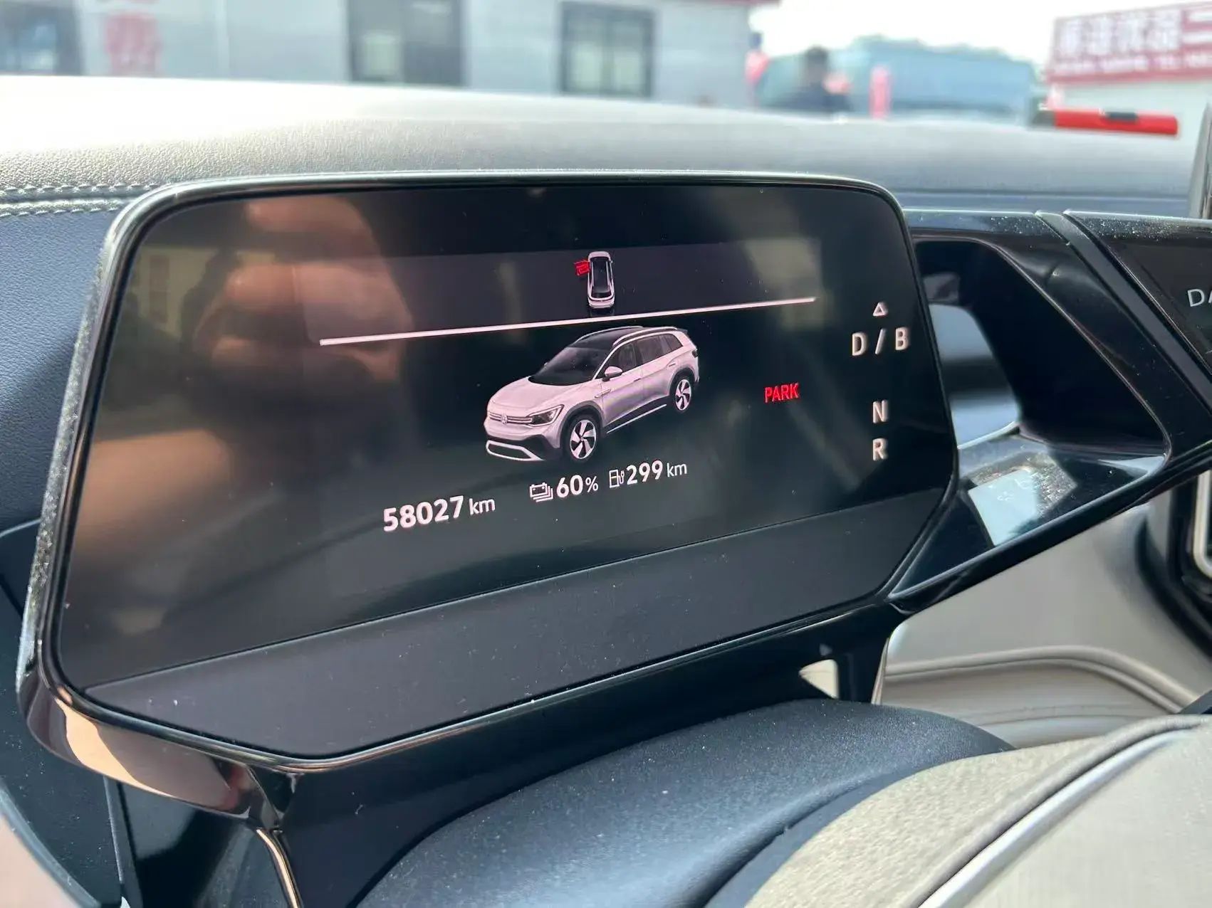 2021 VOLKSWAGEN ID.6 thumbnail 4