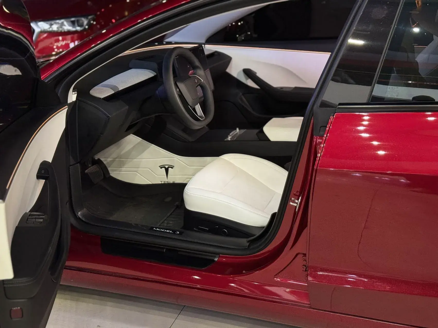 2023 TESLA MODEL thumbnail 2