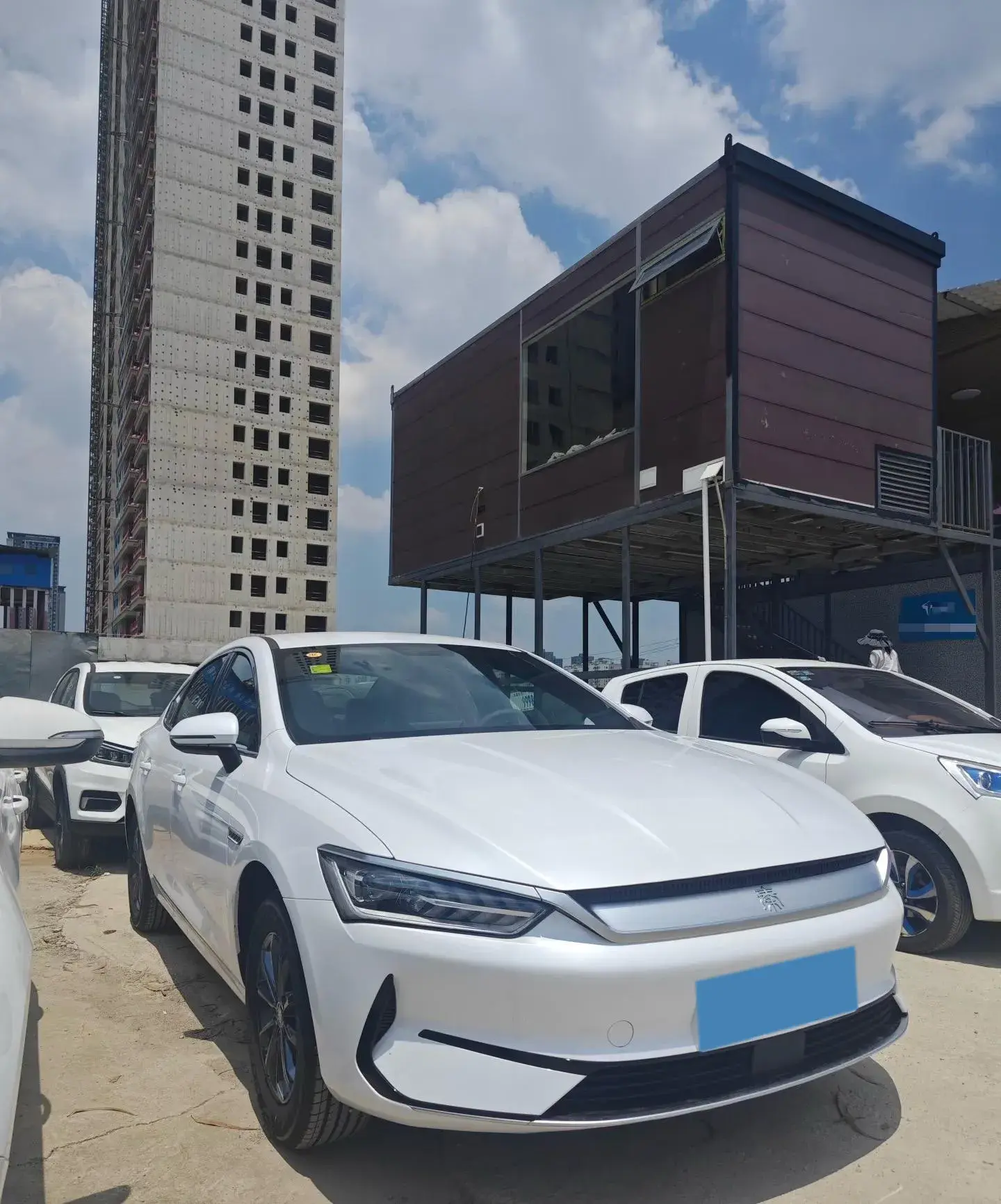 2024 BYD QIN thumbnail 3