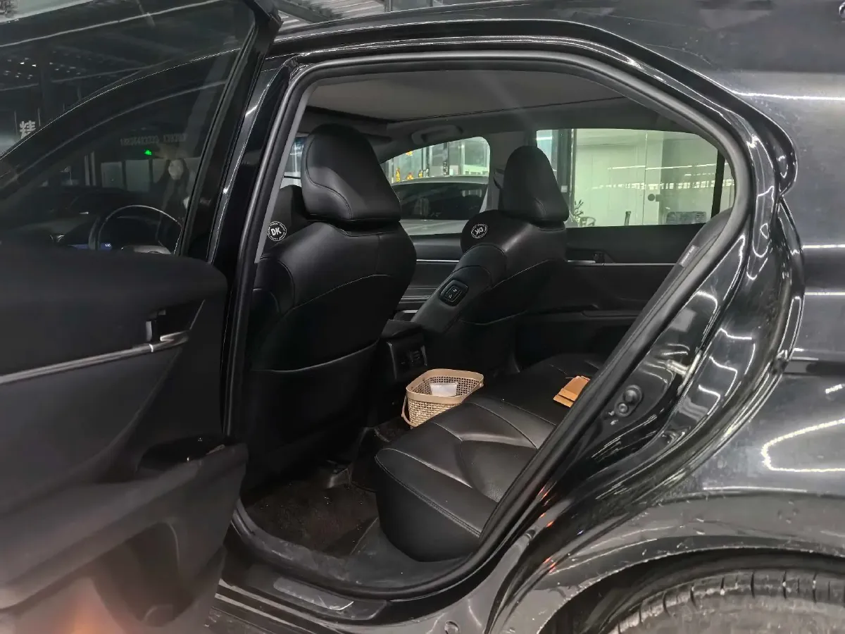 2019 Toyota Camry 2.5L 209HP L4 8AT,autocango,china used car exporter,china ev exporter,chinese used car exporter,chinese used ev exporter