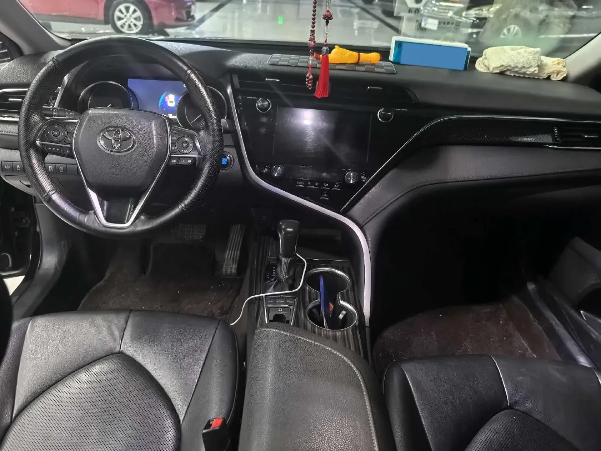 2019 Toyota Camry 2.5L 209HP L4 8AT,autocango,china used car exporter,china ev exporter,chinese used car exporter,chinese used ev exporter