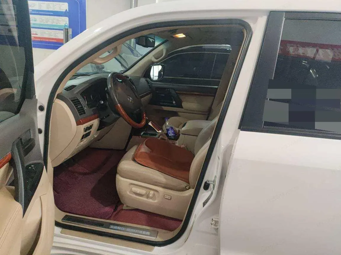 2012 Toyota Land Cruiser 4.0L 275HP V6 5AT,autocango,china used car exporter,china ev exporter,chinese used car exporter,chinese used ev exporter