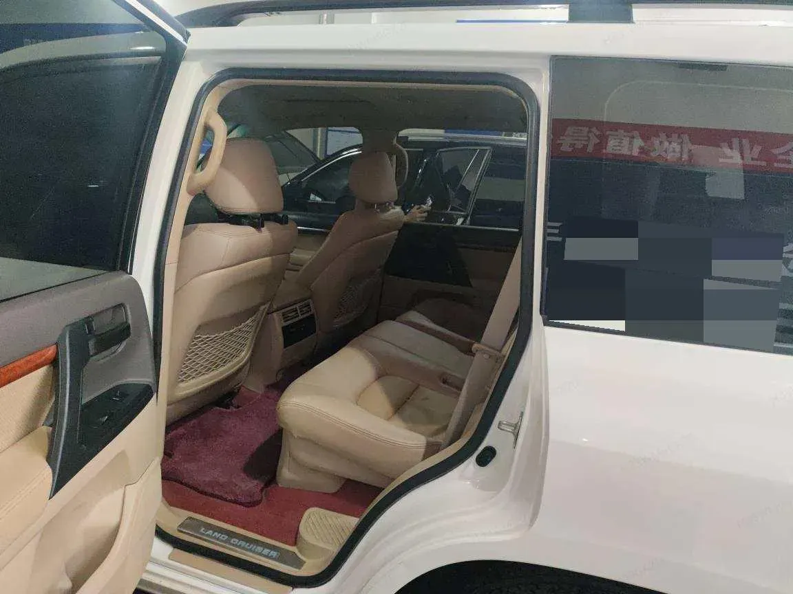 2012 Toyota Land Cruiser 4.0L 275HP V6 5AT,autocango,china used car exporter,china ev exporter,chinese used car exporter,chinese used ev exporter