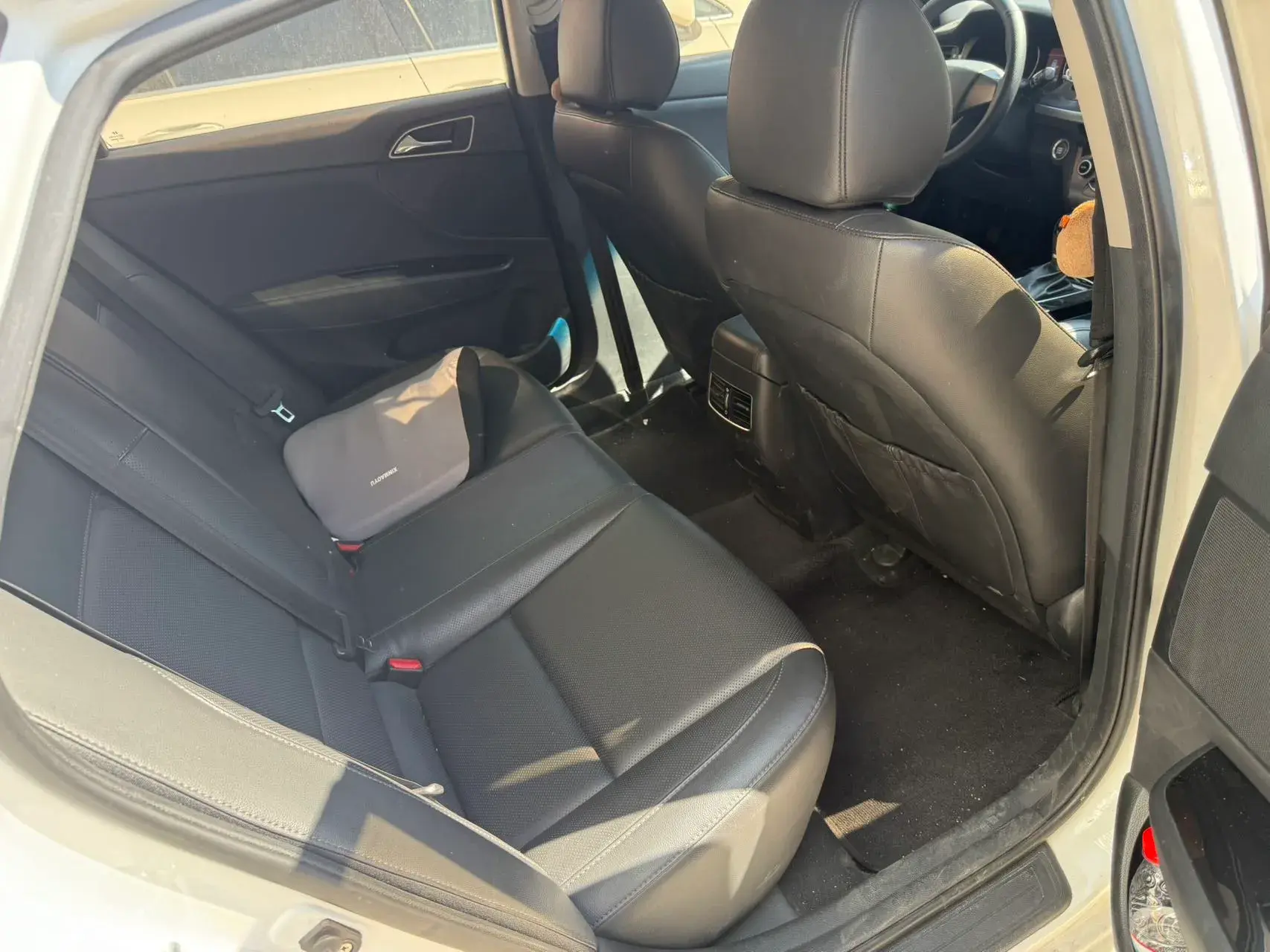 2019 HYUNDAI MISTRA thumbnail 4