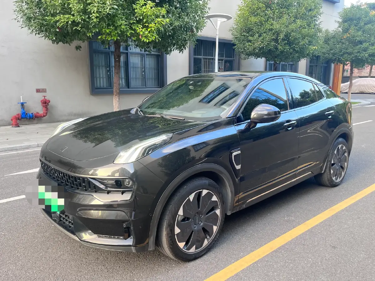 2021 LYNK&CO 05 EM-P 1.5T 180HP L3 7DCT PHEV 17.7KWH