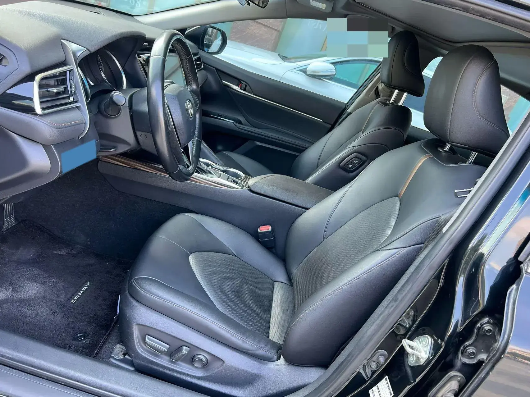 2019 TOYOTA CAMRY thumbnail 4