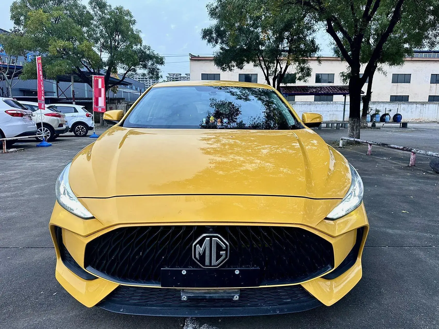 2021 MG 5 thumbnail 3