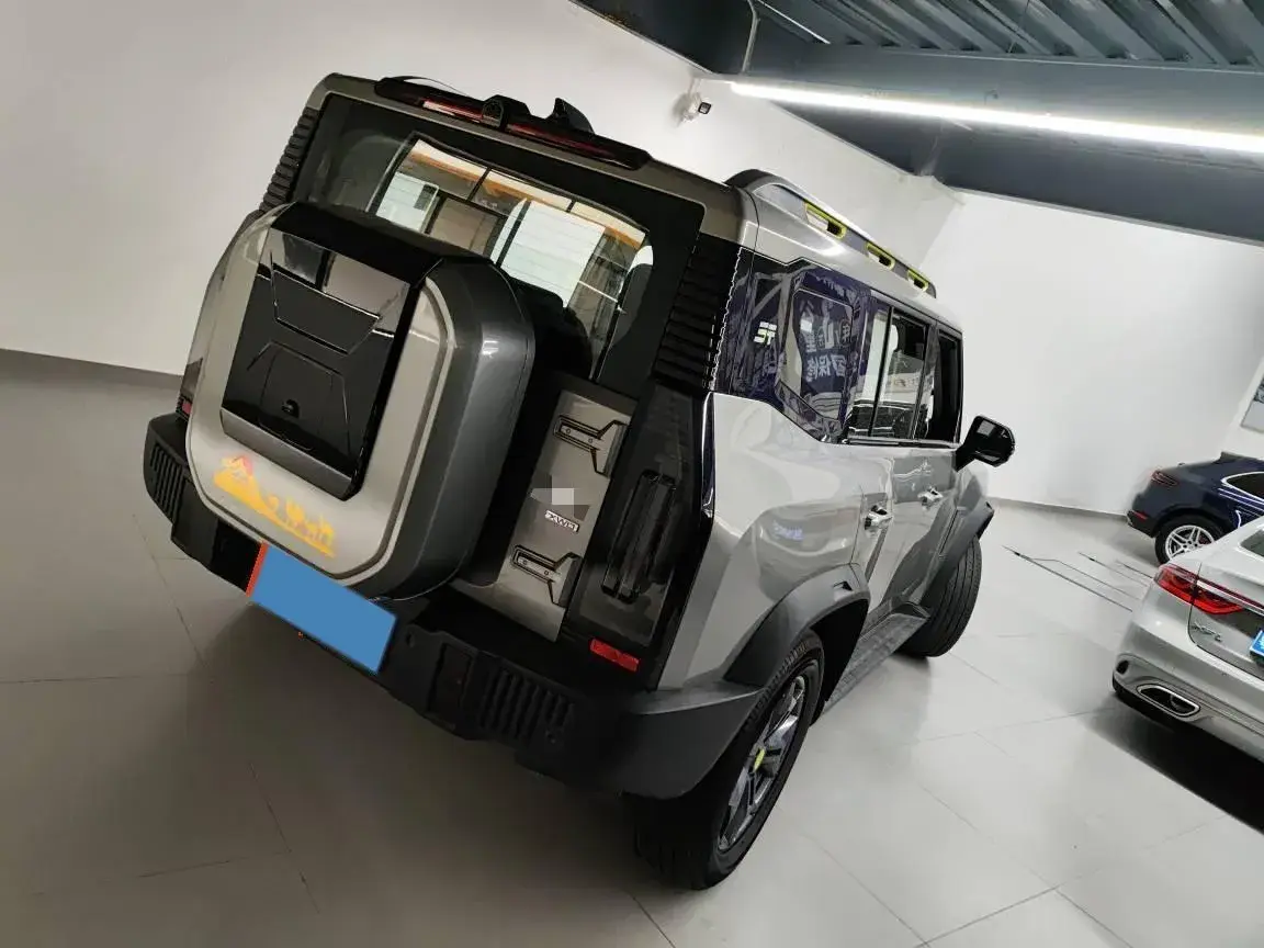 2023 JETOUR TRAVELLER thumbnail 4