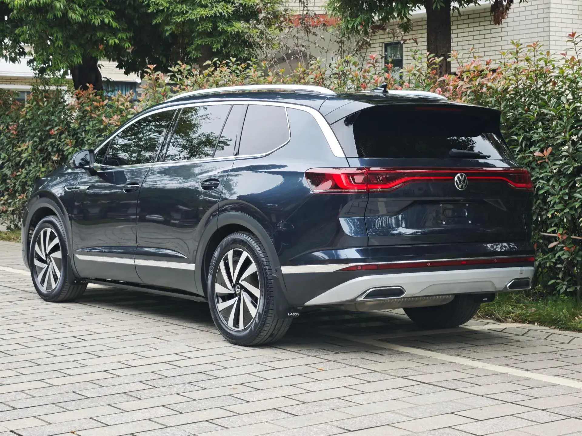 2022 VOLKSWAGEN TALAGON thumbnail 4