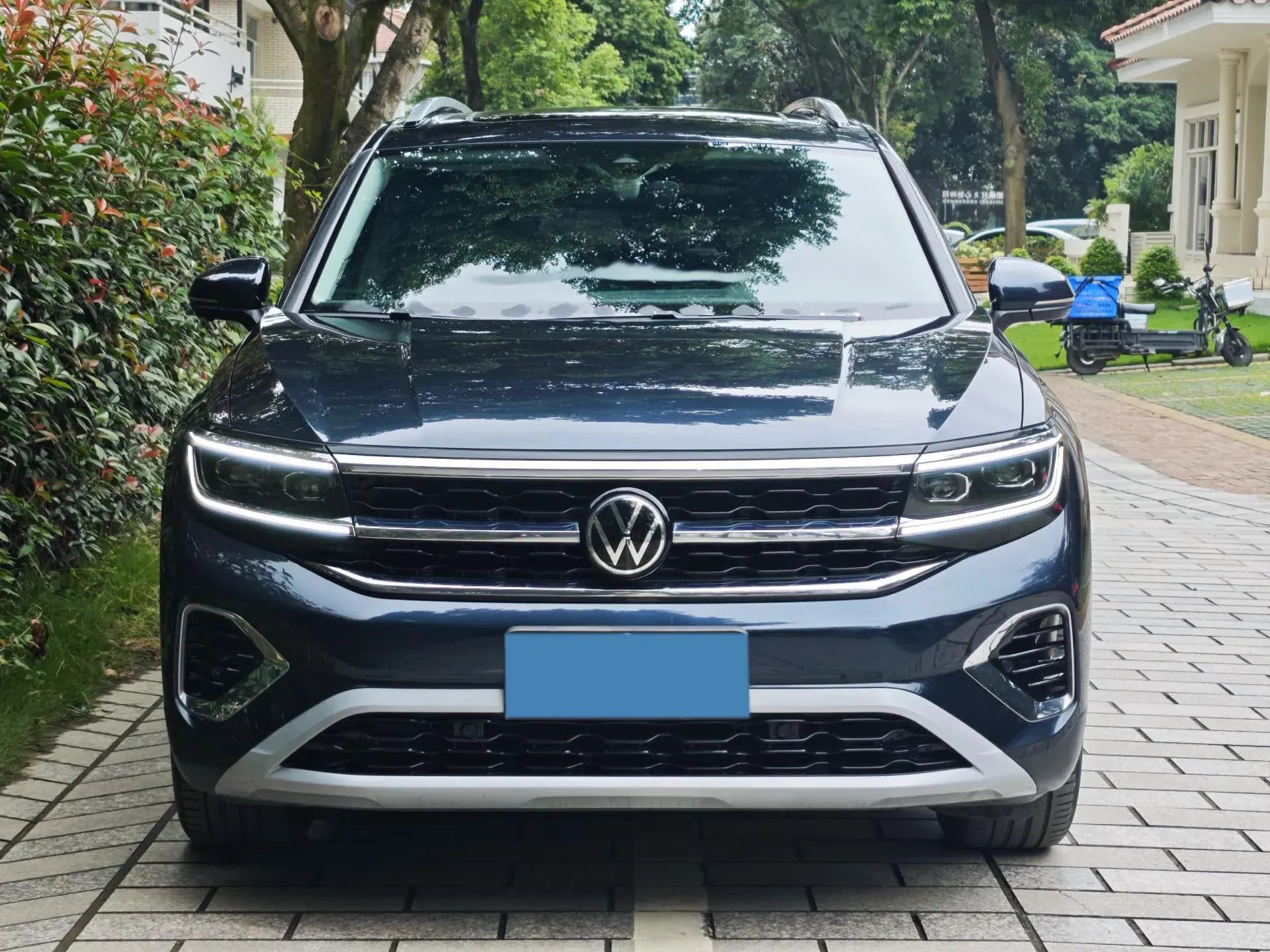 2022 VOLKSWAGEN TALAGON thumbnail 2