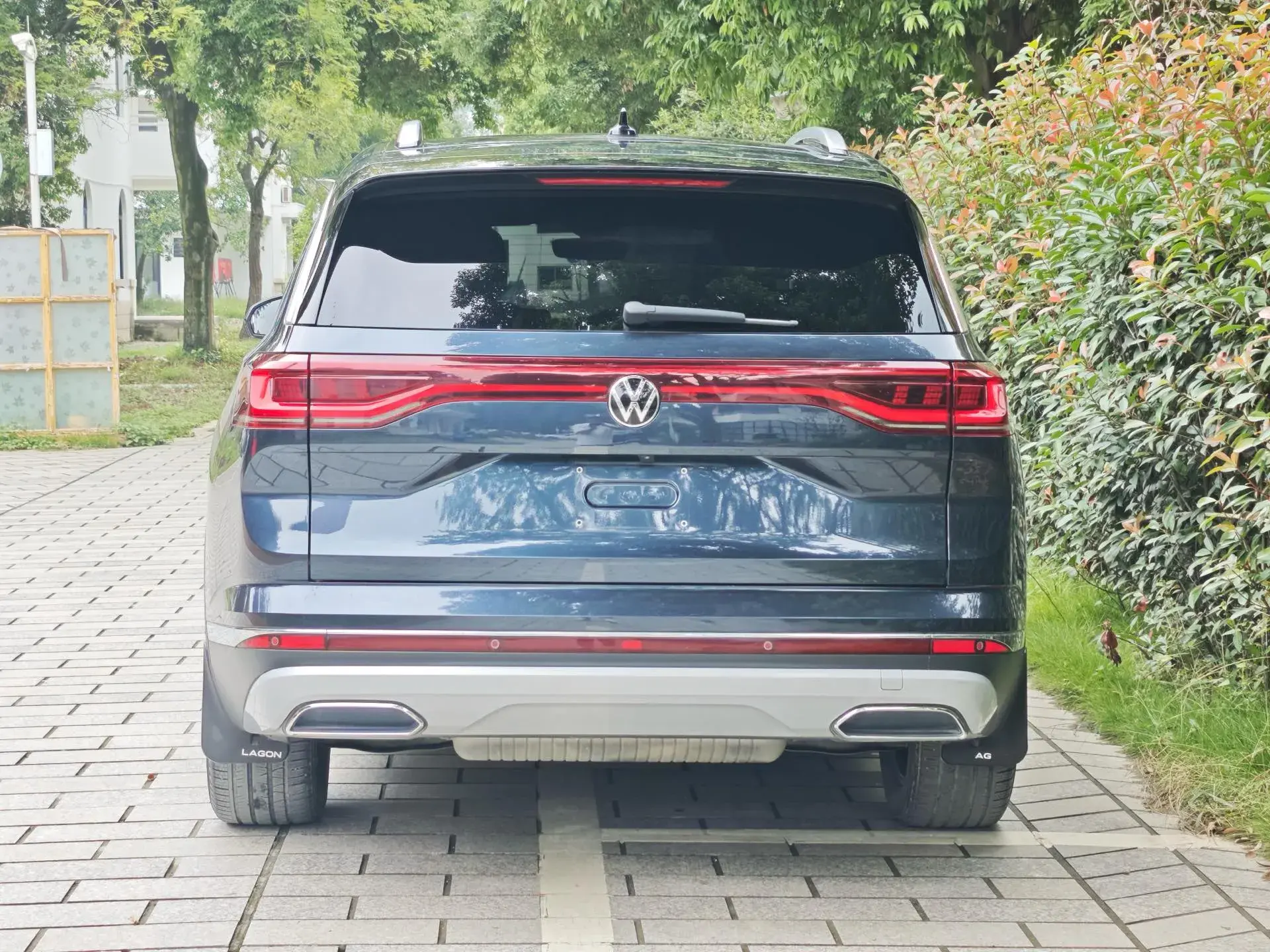 2022 VOLKSWAGEN TALAGON thumbnail 3