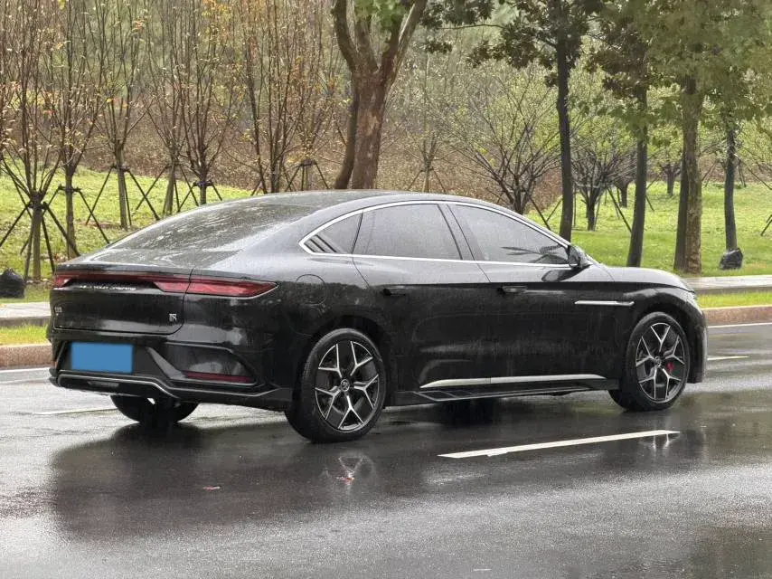 2022 BYD HAN thumbnail 4