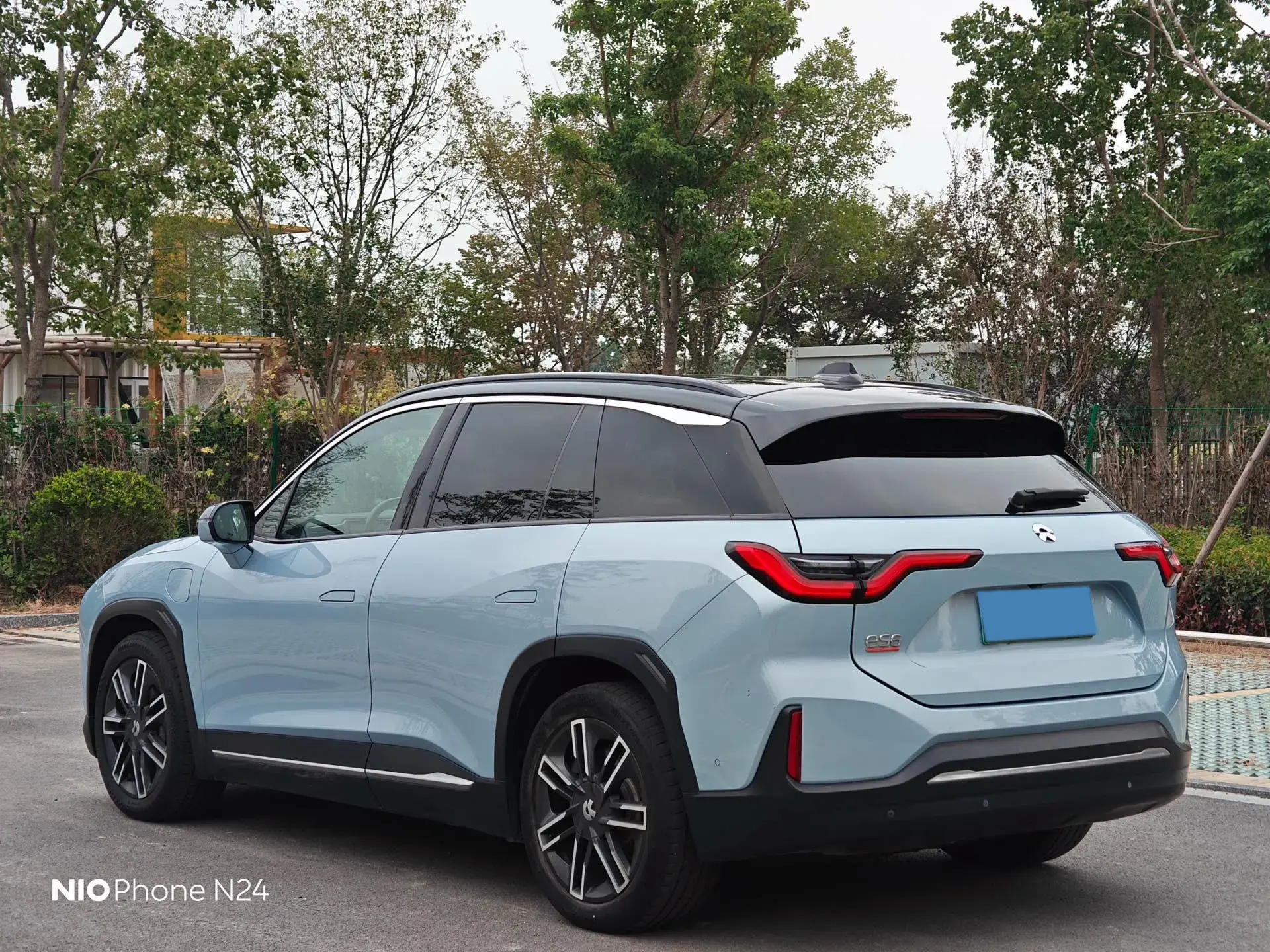 2020 NIO ES6 thumbnail 4