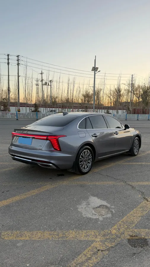 2023 HongQi H5 1.5T 169HP L4 7DCT,autocango,china used car exporter,china ev exporter,chinese used car exporter,chinese used ev exporter