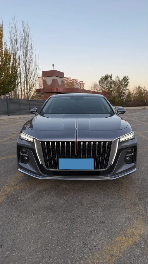 2023 HongQi H5 1.5T 169HP L4 7DCT,autocango,china used car exporter,china ev exporter,chinese used car exporter,chinese used ev exporter