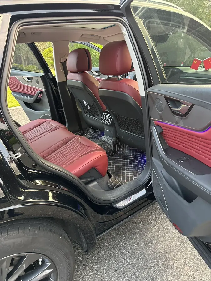 2023 HongQi HS5 2.0T 252HP L4 8AT,autocango,china used car exporter,china ev exporter,chinese used car exporter,chinese used ev exporter