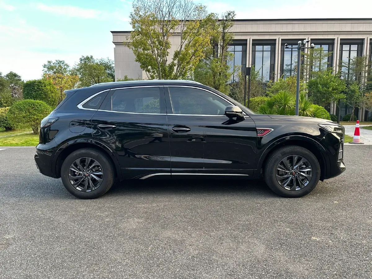 2023 HongQi HS5 2.0T 252HP L4 8AT,autocango,china used car exporter,china ev exporter,chinese used car exporter,chinese used ev exporter