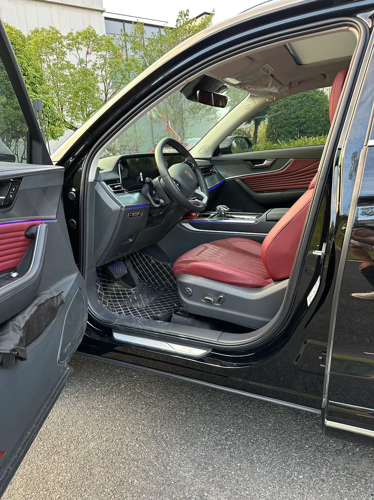 2023 HONGQI HS5 thumbnail 4