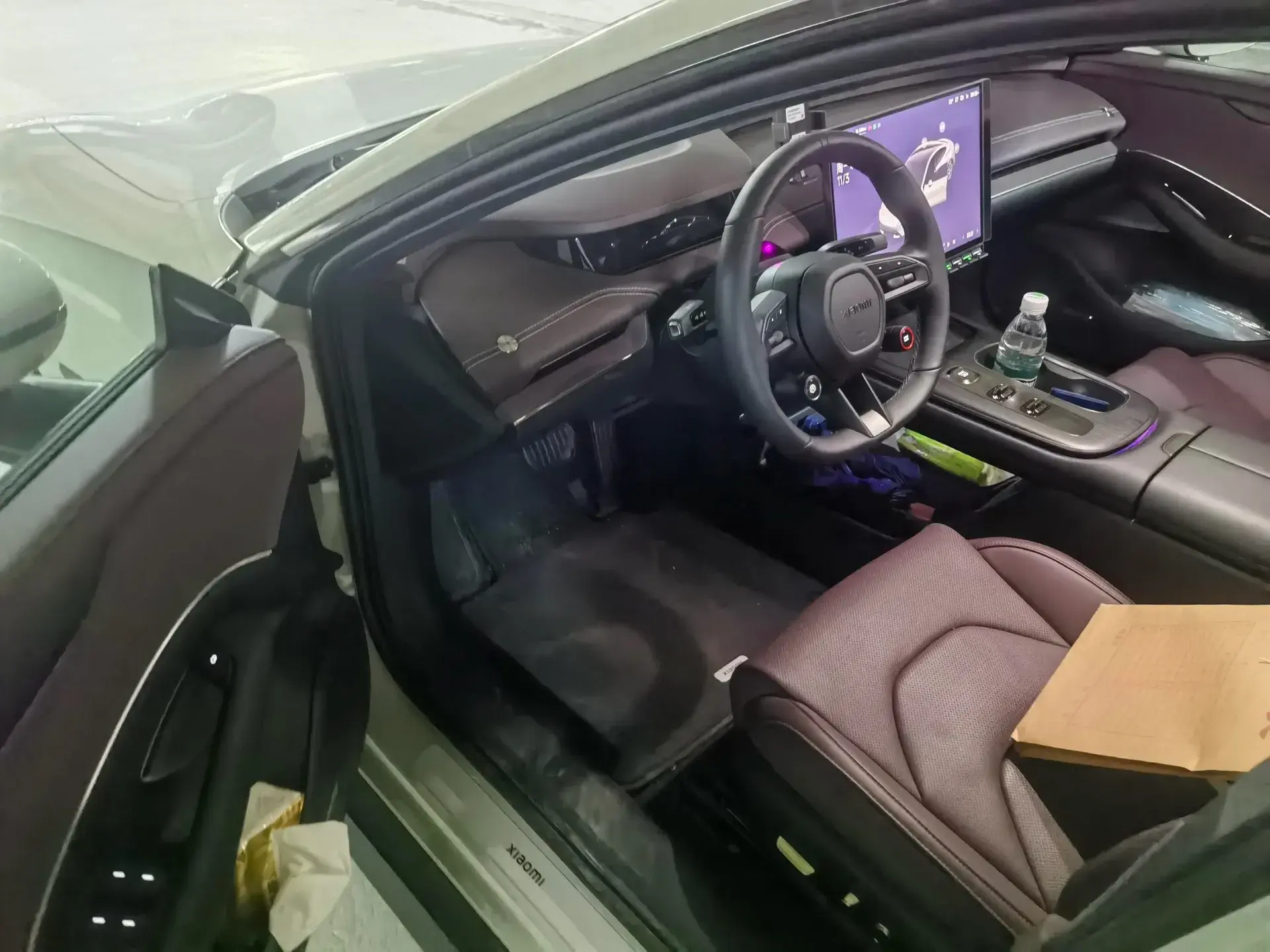 2024 MI SU7 thumbnail 2