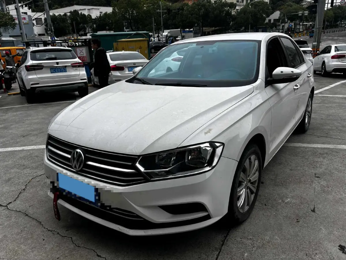 2019 Volkswagen Bora 1.5L 112HP L4 5MT