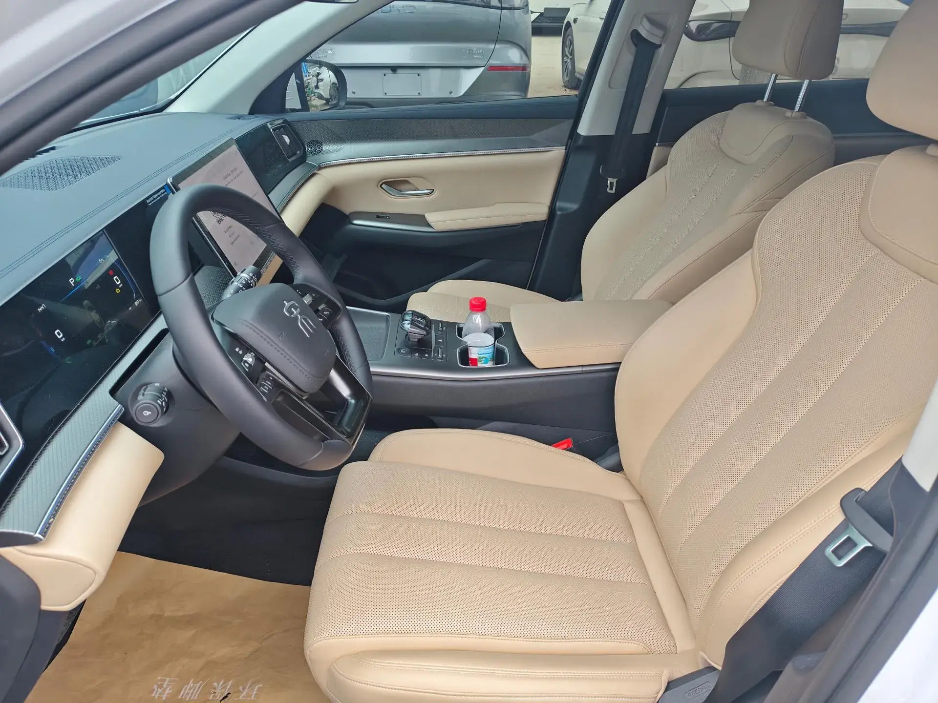 2025 BYD SONG thumbnail 4