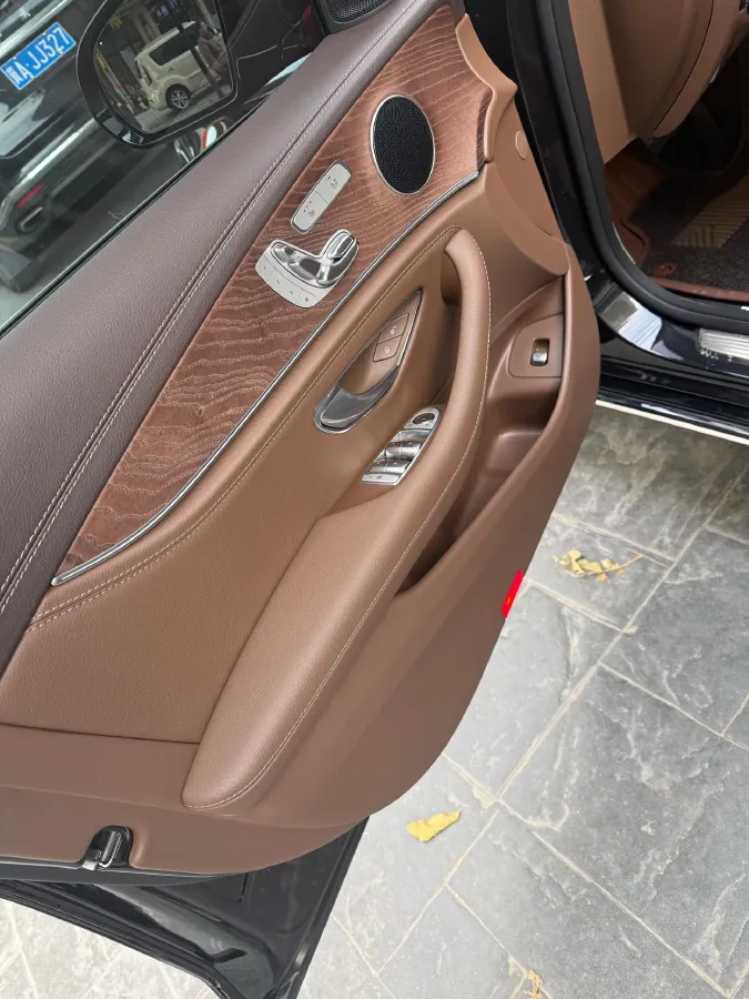 2021 Mercedes-Benz E Class 2.0T 258HP L4 9AT,autocango,china used car exporter,china ev exporter,chinese used car exporter,chinese used ev exporter