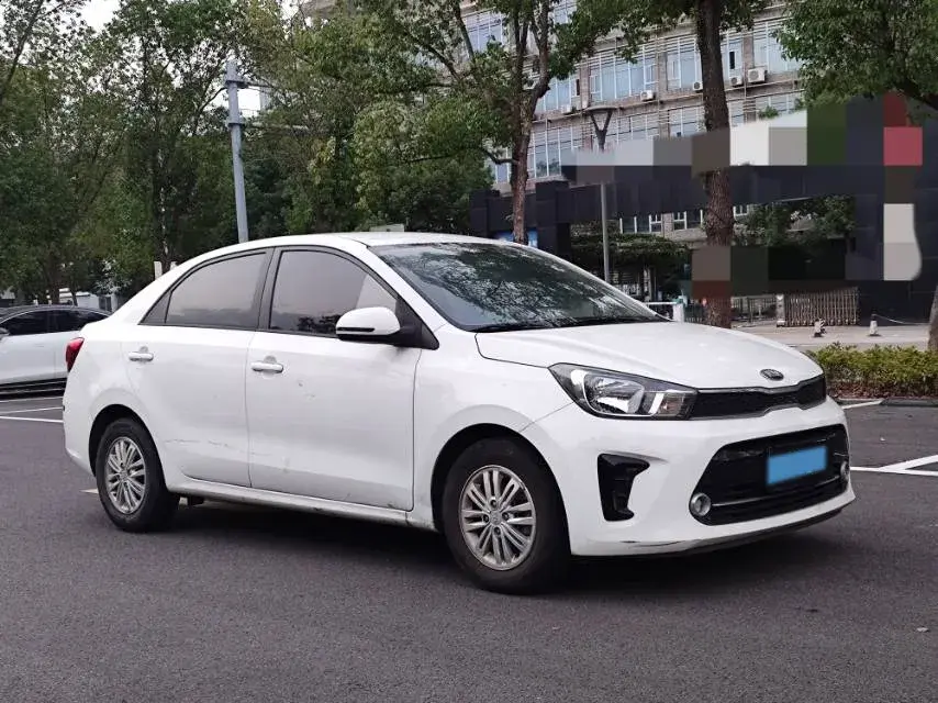 2017 KIA PEGAS thumbnail 3